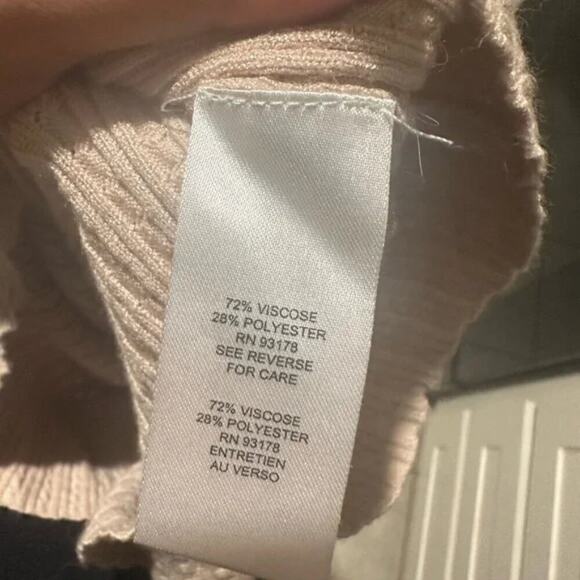 T Tahari Tan Knit Sweater – Cozy Classic - Picture 9 of 9